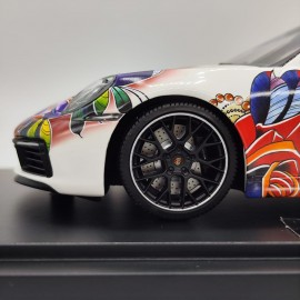 Porsche 911 Carrera 4S Flower Design 2019 (Limited 500) 1:18