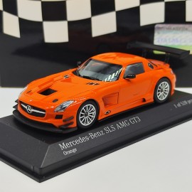 Mercedes SLS AMG GT3 C197 Limited 528 1:43
