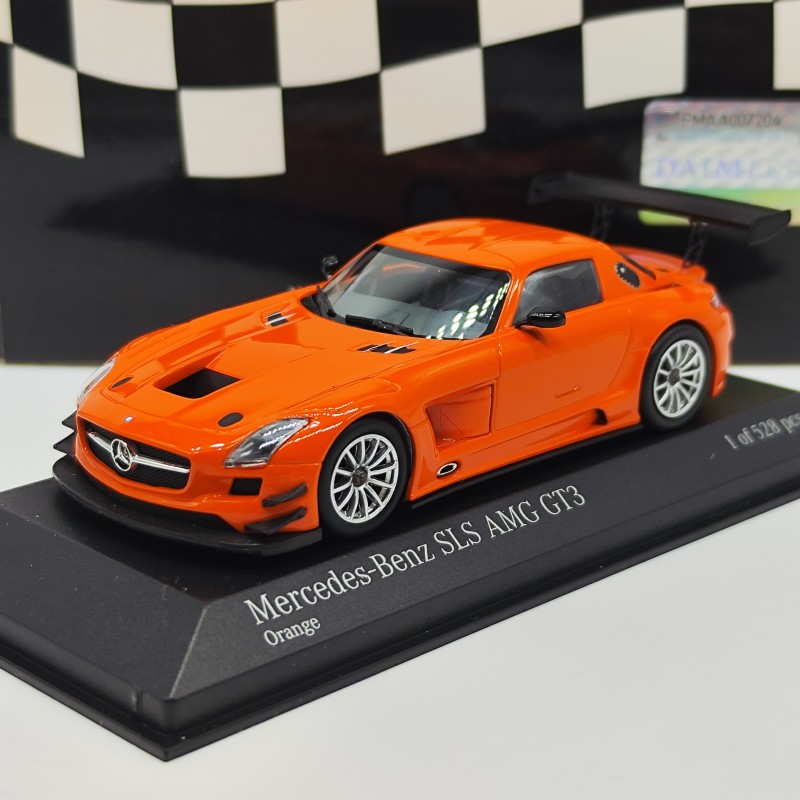 Mercedes SLS AMG GT3 C197 Limited 528 1:43