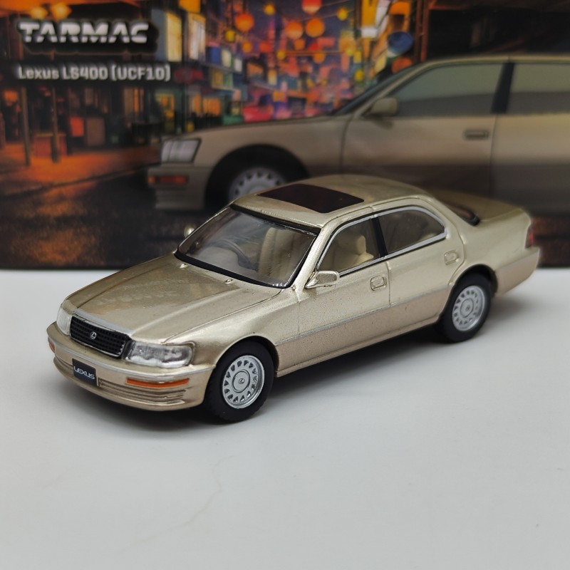 Lexus LS400 UCF10 1:64