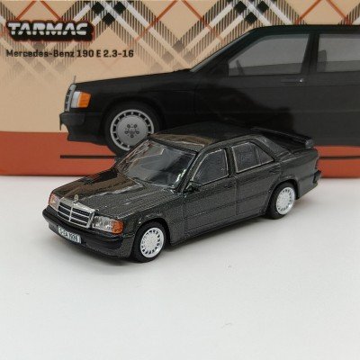 Mercedes 190E 2.5-16 W201 1:64