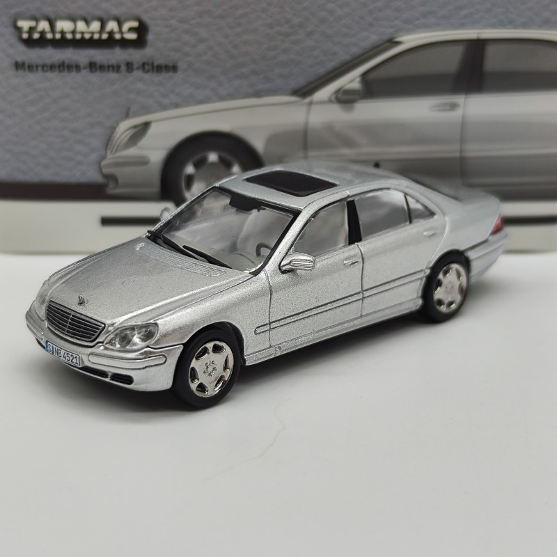 Mercedes S Class W220 1:64