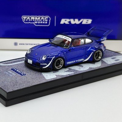 Porsche 911 RWB 993 Army Girl 1:64