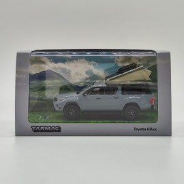 Toyota Hilux 1:64