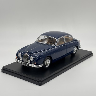 Jaguar Mark II 1:24