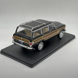 Jeep Grand Wagoneer 1:24