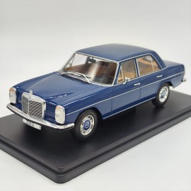 Mercedes 220 D W115 1:24