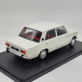VAZ 21-01 Fiat 124 1:24