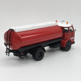 Pegaso Comet 1095 Madrid FD 1968 1:43