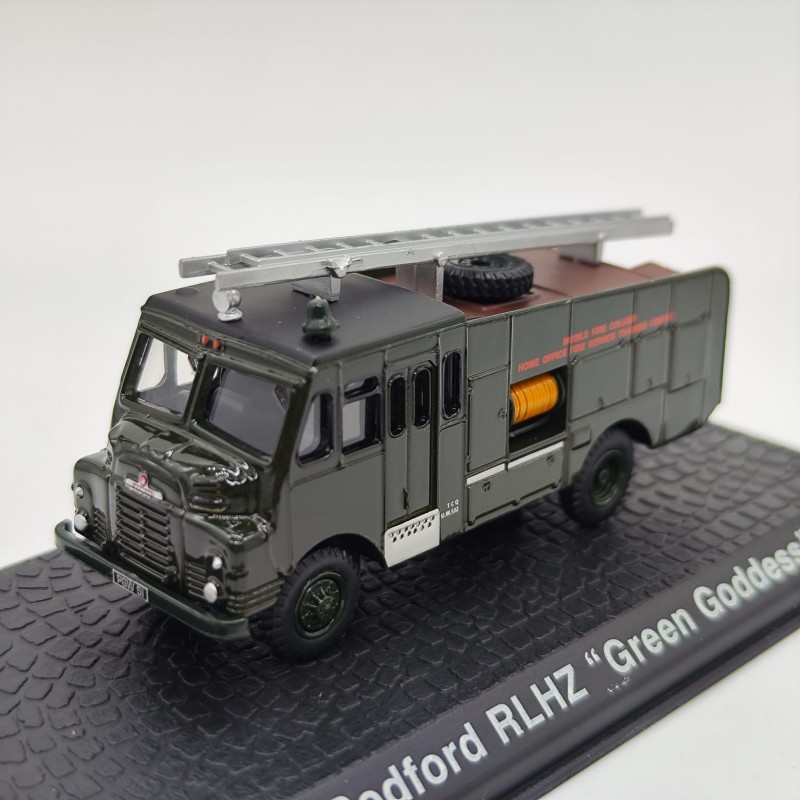 Bedford RLHZ Green Goddess 1:72